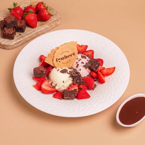 Coupe aardbei & brownie — tan skin