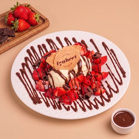 Coupe aardbeien & chocolade — tan skin