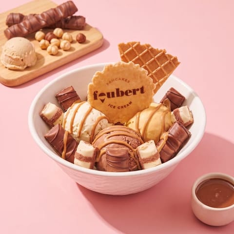 Coupe Kinder Bueno — roze skin