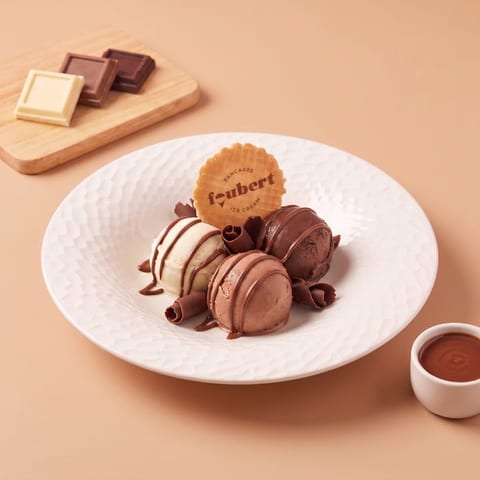 Coupe trio chocolade — tan skin