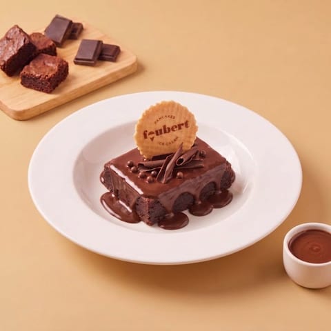 Brownie fondant — tan skin