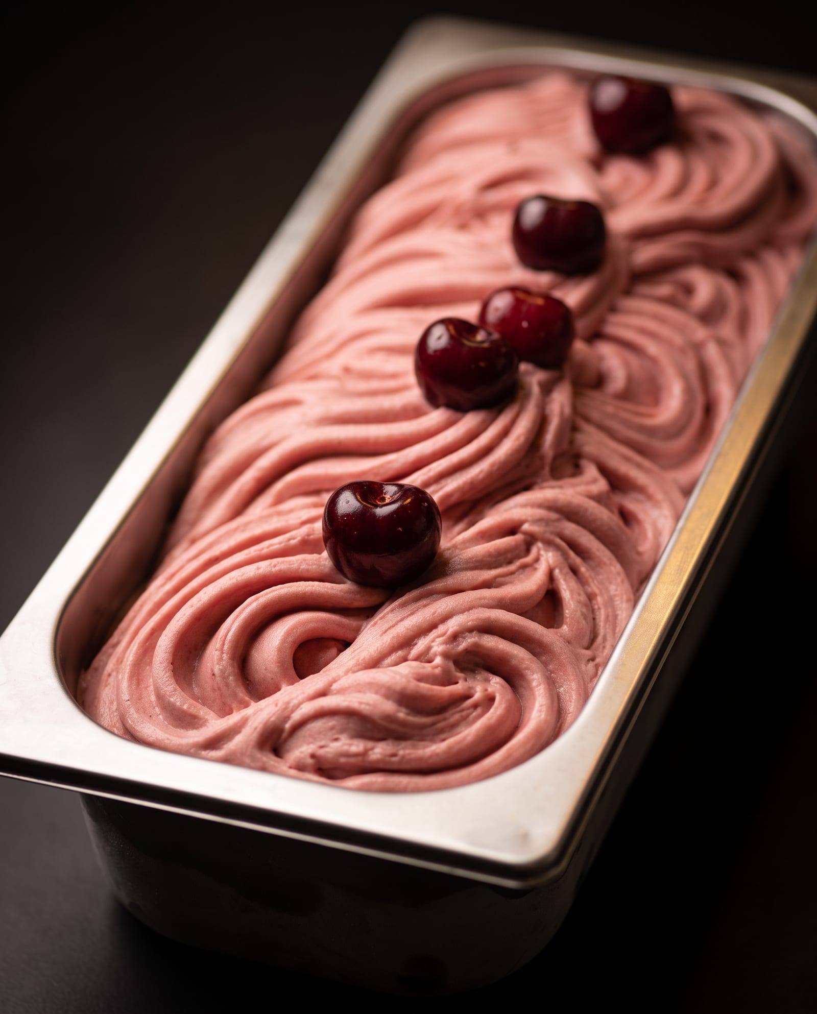 Krieksorbet — ijsbak in de toog