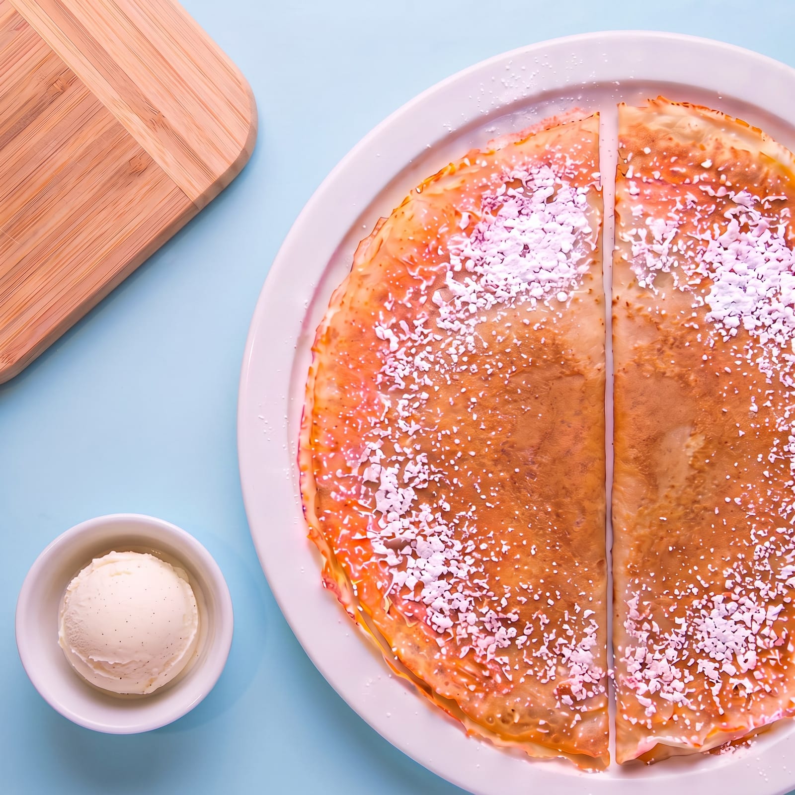 Pannenkoek met bloemsuiker en 1 bol ijs – skin blauw