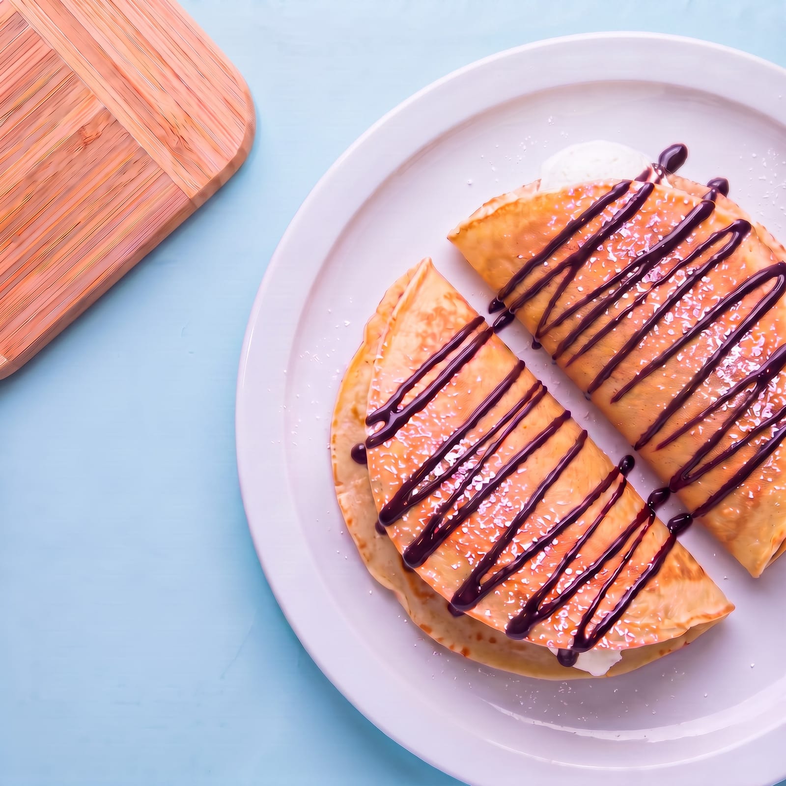 Pannenkoek met chocolade en ijs, dichtgevouwen (Mikado) – skin blauw