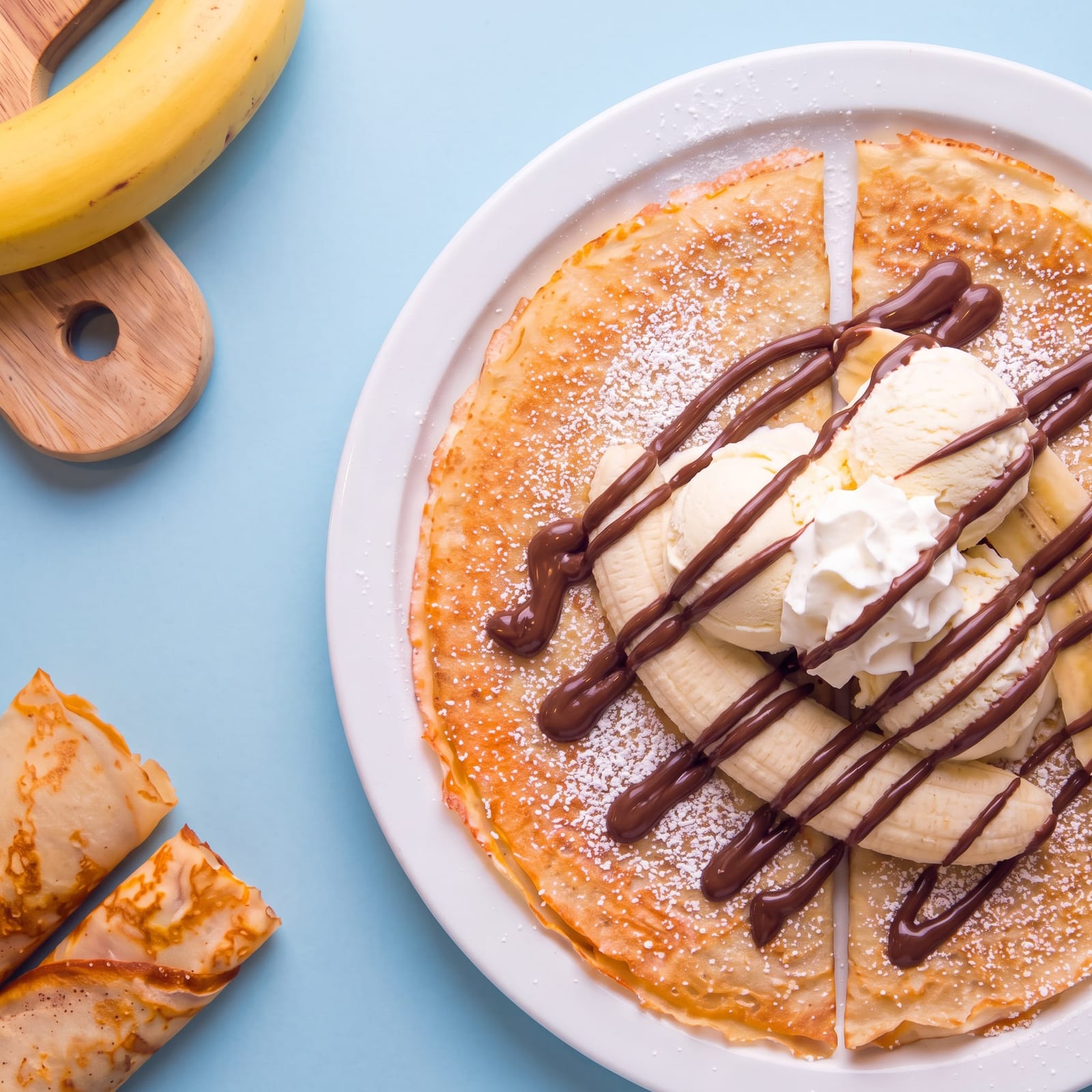 Pannenkoek met split met banaan en slagroom – skin blauw