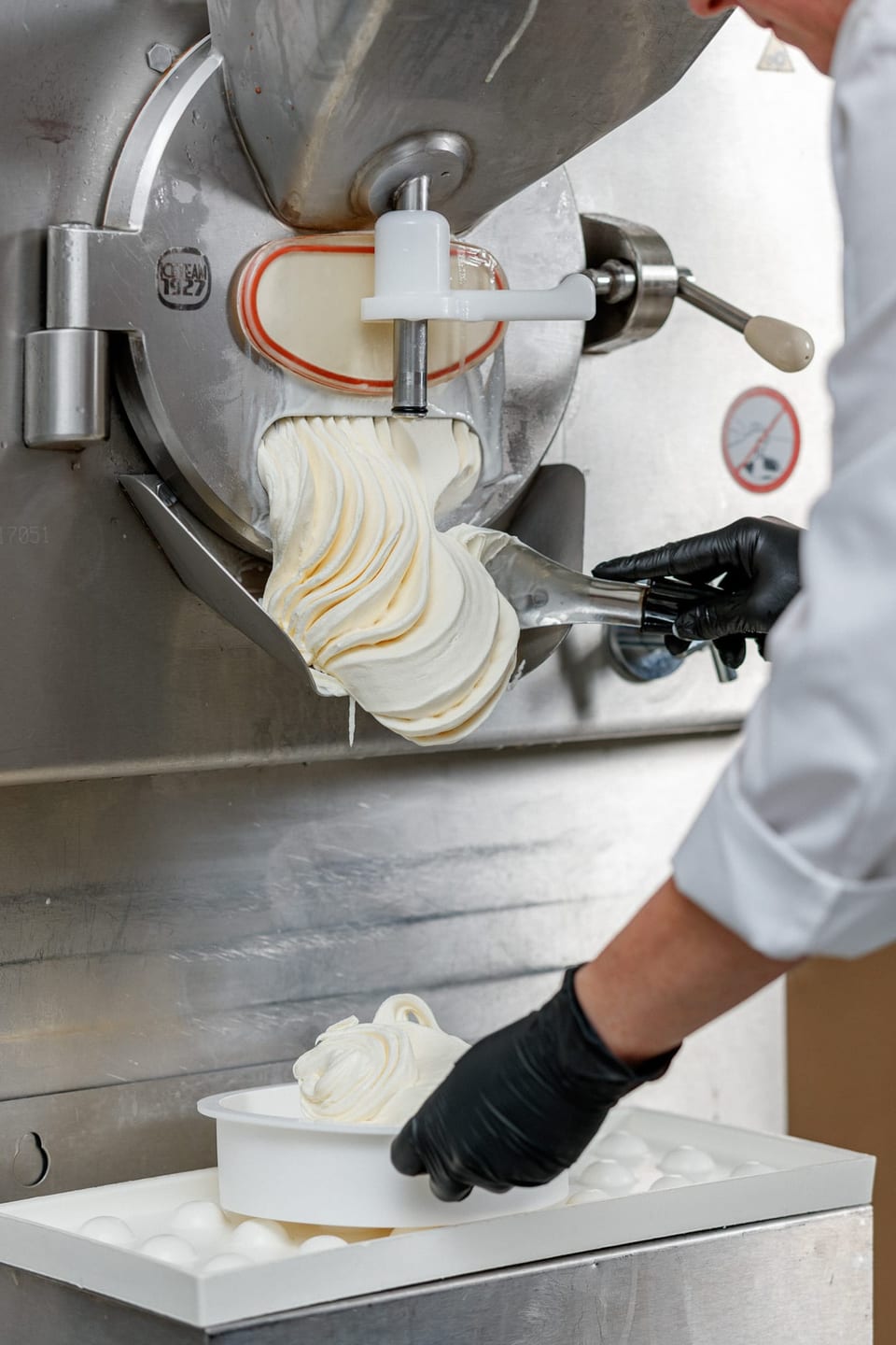 IJstaart uit de machine